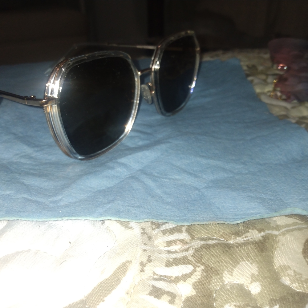 Stylish Black Sunglasses